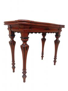 Mesa de jogo lombarda